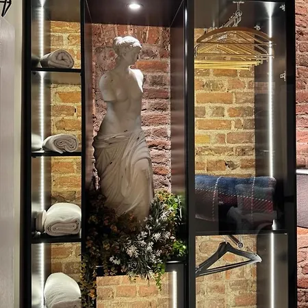 Apartment Allegory Of Taksim Istanbul