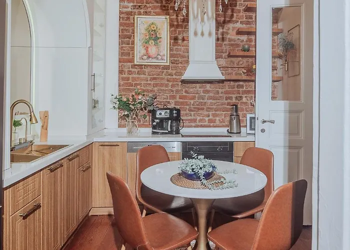 Apartment Allegory Of Taksim Istanbul