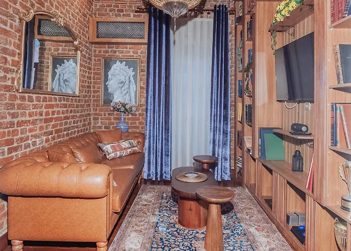 Allegory Of Taksim Apartment